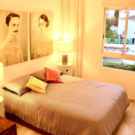 Inspiring Apartment In Carihuela Beach Torremolinos Bagian luar foto